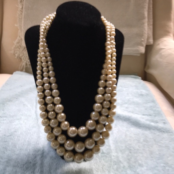 None Jewelry - Three strand faux pearl granulated size pearl
